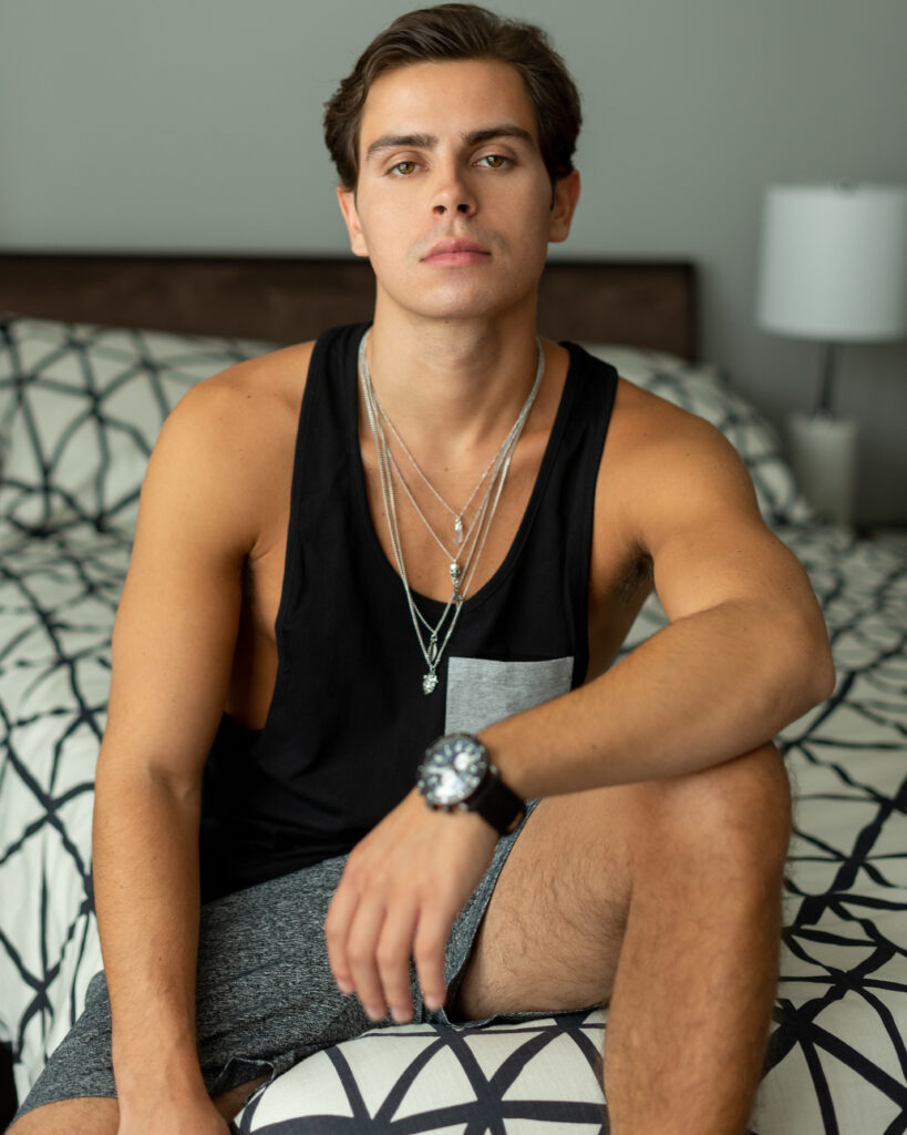 A JAKE FOR THE AGES Jake T. Austin On His Role In Gritty Thriller